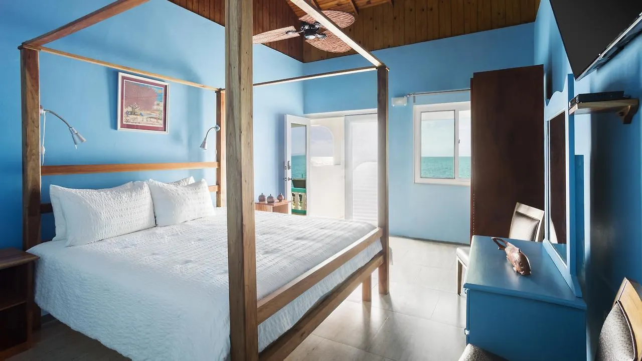 *** Resort Luna Sea Inn Bluefields Jamaica