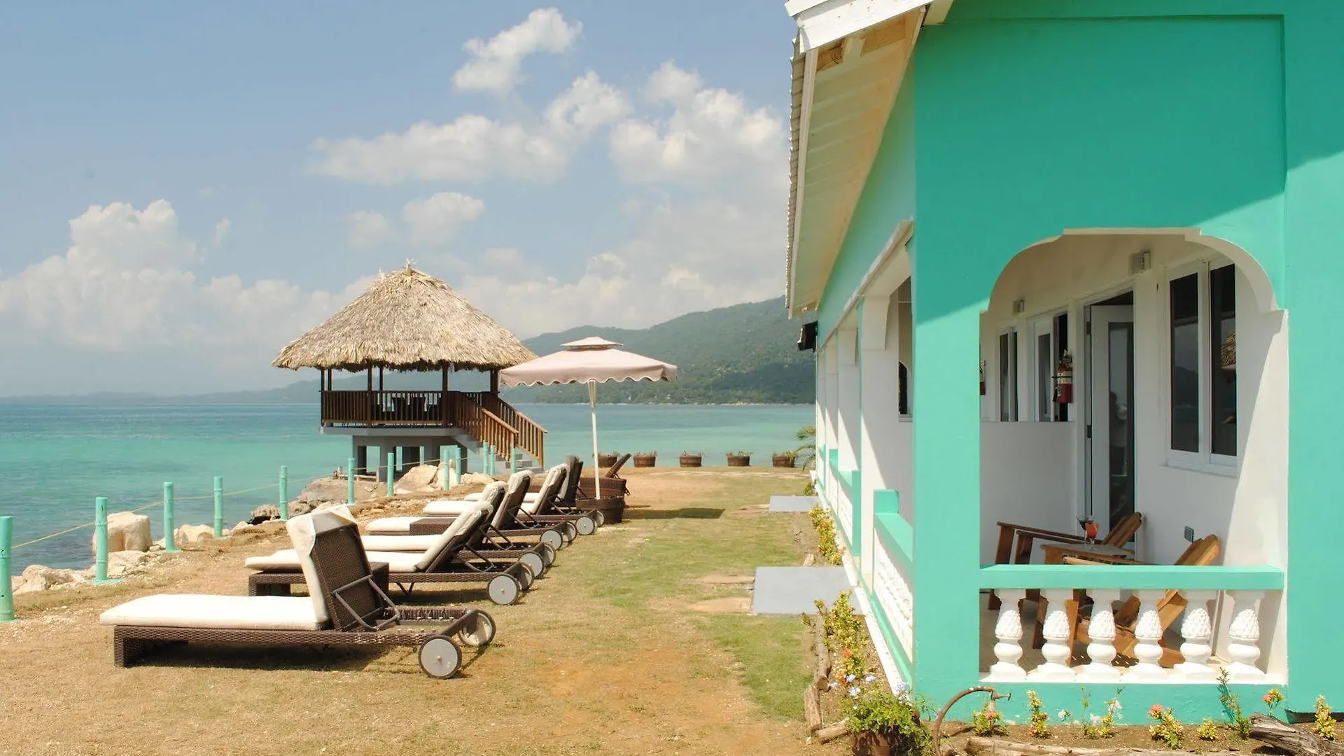 Luna Sea Inn Bluefields Jamaica